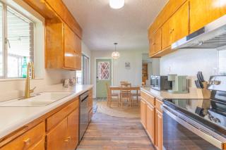 Lazy P Ranch House - 3