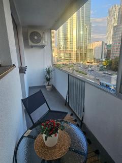 Wawa Nest Przytulny Apartament w sercu Warszawy - 0