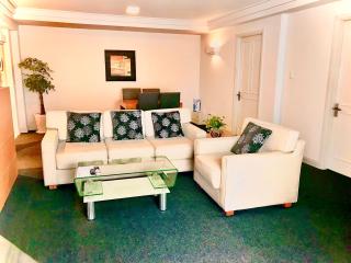 Downtown Retro Serviced Apartment - Ho Chi Minh City - 2