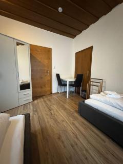 FarawayHomes Pension Ramingtal - - 5