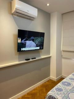 Apartamento dois quartos em Copacabana - 1