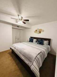 Comfortable and Luxury Studio in a Prime Location - 6