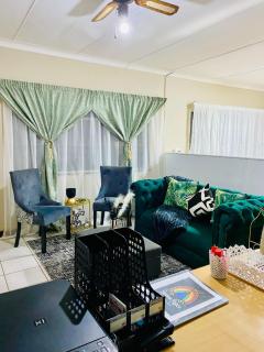 Rainbow Palace - Bloemfontein - 8