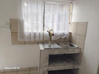 Bachelor room - Johannesburg - 2