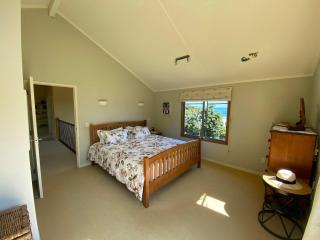Tuscan Villa with Sea Views in Golden Bay - Tarakohe - 7
