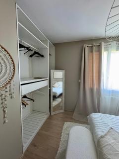 Chambre au calme - Saint-Genest-Lerpt - 2