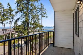 The Beach House at Saratoga #2 - Oyster Bay - 3