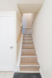 UofC-SAIT-Banff Trail-Suite A&B - 7