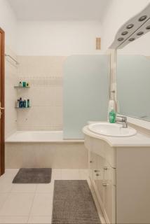 Private room Oriente airport 5 - 3