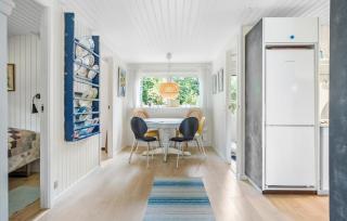 4 Bedroom Amazing Home In Idestrup - Marielyst - 5
