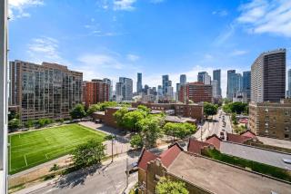 Modern 2BR in TO Near Yorkville & the Village - 6