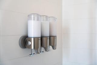 Modern 2BR in TO Near Yorkville & the Village - 1