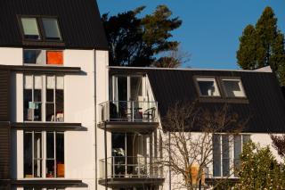Cozy and Comfortable in Central Christchurch with Hagley Park Views - 6