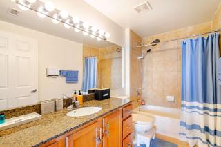 DTSS LuxePad 2BED 2BATH Washington DC Balcony Views, Gym, Pool, Free Parking - 5