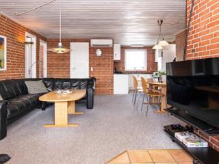 8 person holiday home in Harboøre-By Traum - Harboør - 1