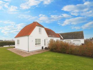 8 person holiday home in Bogense-By Traum - 0