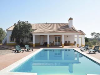 Tranquil Alentejo Villa with pool - 0