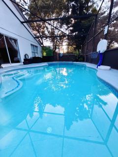 Family Scape with Heated Pool Near Disney - 7