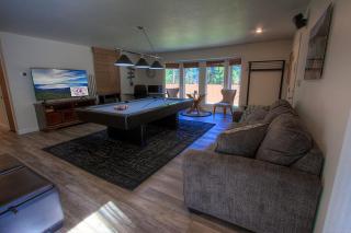 NVH0823 - Sadies Hustle home - Lincoln Park - 4