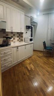Elegant Home with Classic Touc - 8