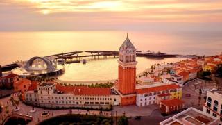 Luxury Apartment with Seaview - Ki'ss bridge - Firework at Sunset Town - 8
