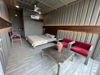 Tea & Tales Hibiscus - 9