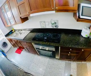 Căn Duplex 2 Ngủ Ban công rộng Hai Bà Trưng - Hanoi - 8