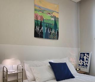 #Long-term accommodation inquiries#Suwon Convention Center#Gwanggyo Lake Park#Daily bedding change - 7