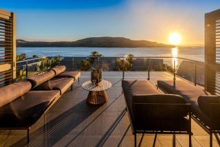 Yacht Club 33 Serenity House Ocean Views 2 Buggies - 1