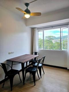 Premium Condo at Albergo, Baguio - Camp John Hay - 5