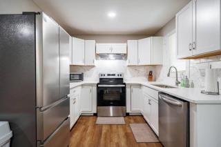 Moroccan style, min to UNC, Kids Essentials, Crib, walk to Golf - Chapel Hill - 8