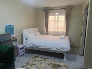 Legatus Cozy Studios Ngong - 1