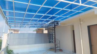 Sunny Rooftop Escape, Ensuite & Privacy - 1