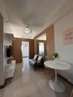 Modern & Cozy City Accommodation - Bloom Residences - Manille - 0