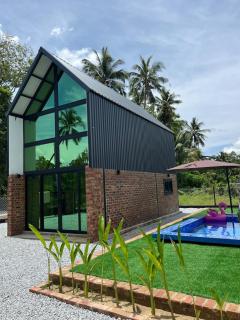 Wannik's Homestay in Kota Bharu - - 4