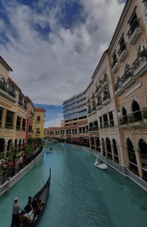Luxurious Balcony Venice Grand Canal View - Manila - 9