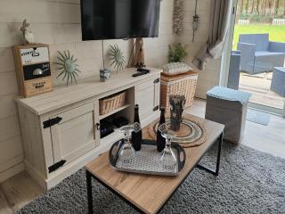 Nice chalet by the woods in Saint-Léger - 2