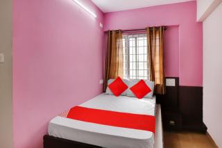 Hotel O Gayathri Lodging & Boarding - 1
