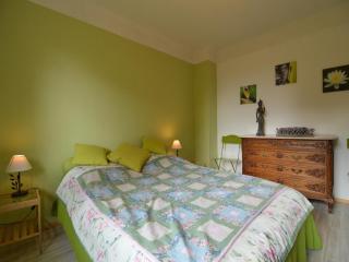 Holiday Home with Garden, Heating, Barbecue - 6