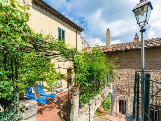 Romantic Getaway with Views - 6