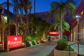 Ramada Plaza by Wyndham West Hollywood Hotel & Suites - Los Angeles - 8