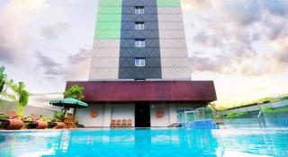 Ayola First Point Hotel Pekanbaru - 7