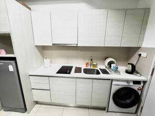 I-Soho Homestay, Spacious Studio Unit and Balcony - Shah Alam - 8