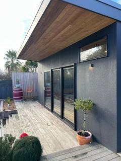 The White House - Frankston South - 4