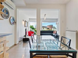 Sunny Villa with Terrace - 5