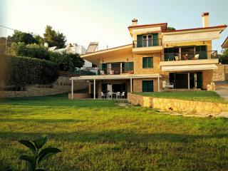 Moriel Seaside Homes Suites - Elia - 7