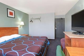 Super 8 by Wyndham Sacramento/Florin Rd - Sacramento - 4