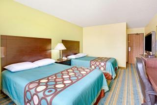 Econo Lodge Spotsylvania Town Center - Fredericksburg - 2