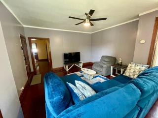 Cozy, Spacious Self-checkin Apartment in Chicago I Car Rental Available - Chicago - 9