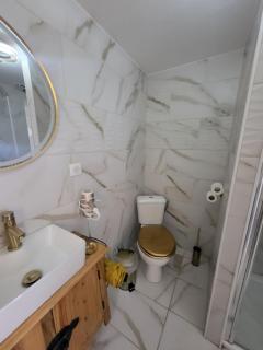 Une petite maison seulement pour 2 - - 4